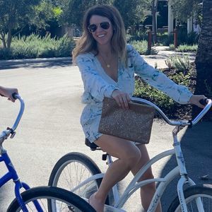 Meet your Posher, Robin